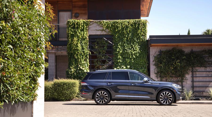  Lincoln Aviator Grand Touring 2019 года  (фото 45 из 67)
